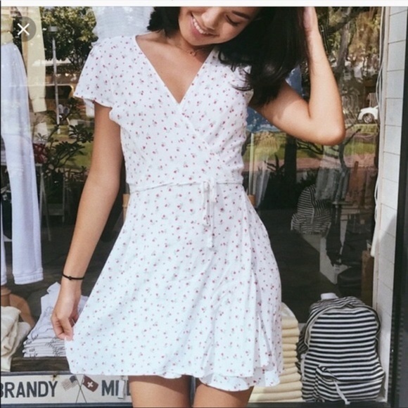 Brandy Melville Dresses Brandy Melville Floral Robbie Wrap Dress Os White Red Poshmark